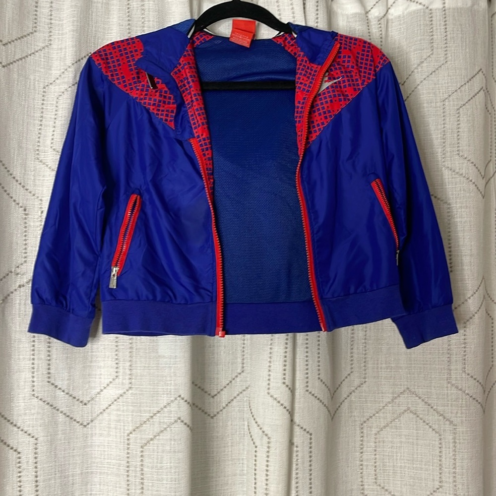 Boy’s 7 Large Nike Dri Fit Red/Blue Track Jacket Long Sleeve Zip Up Nike Logo